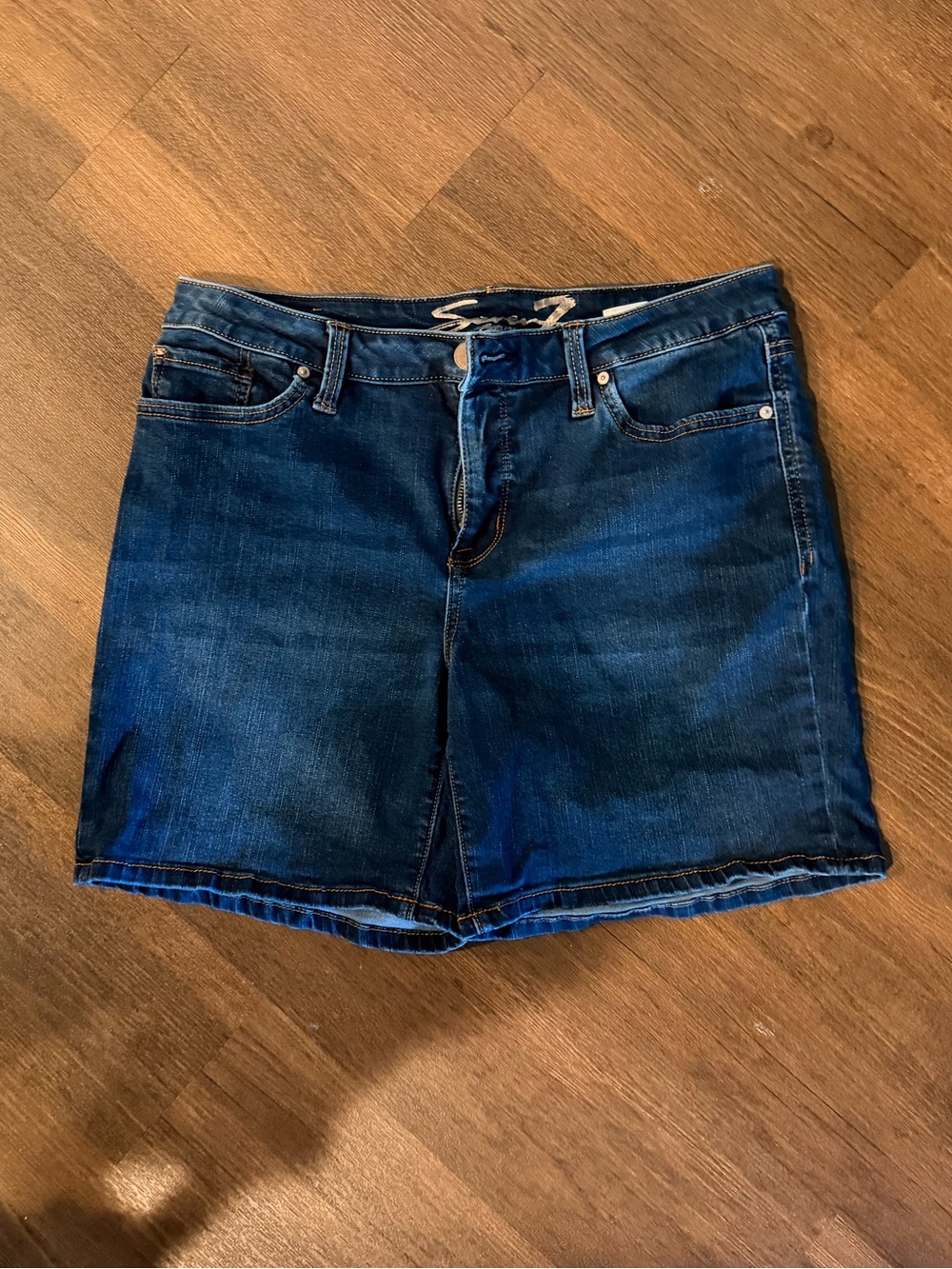 Seven7 Dark Blue Denim Jean Shorts size: 12